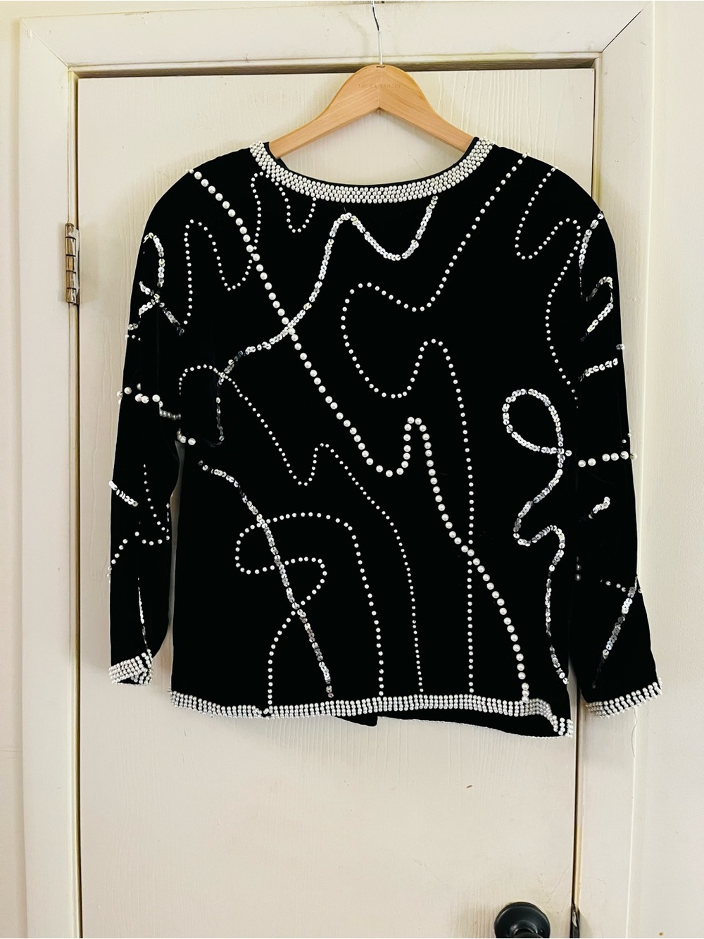 VTG Silk Velvet Beaded Pearls Nieman Marcus Party Cocktail Blouse M